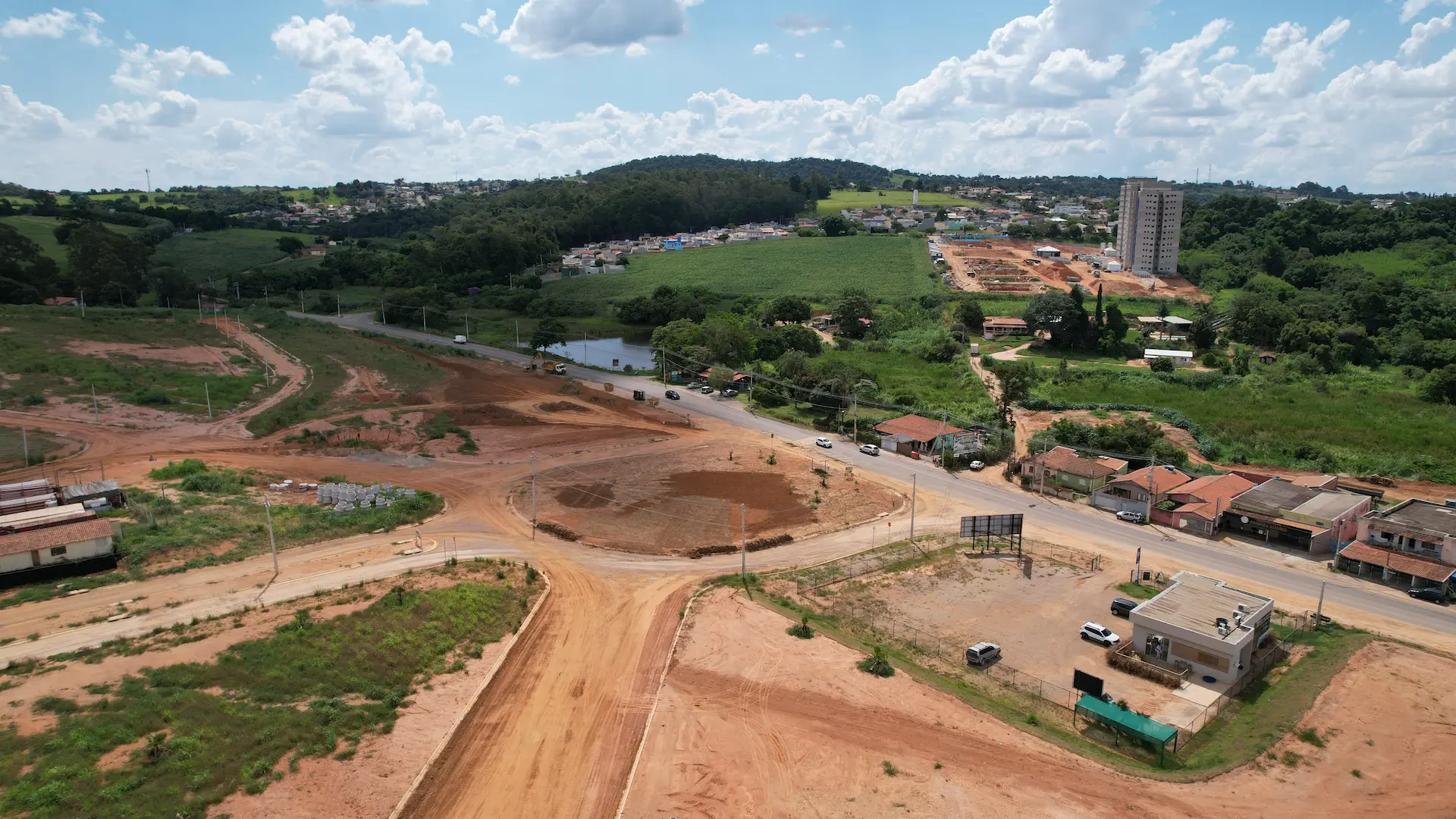 Terraplenagem das quadras do loteamento